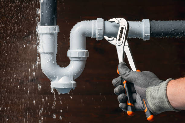 Professional Drain Cleaning technician working in Kimbolton, OH